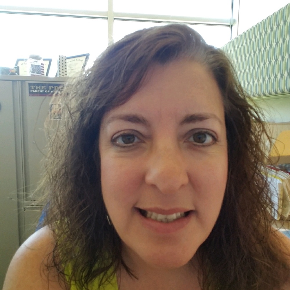 Meet your Posher, Amy